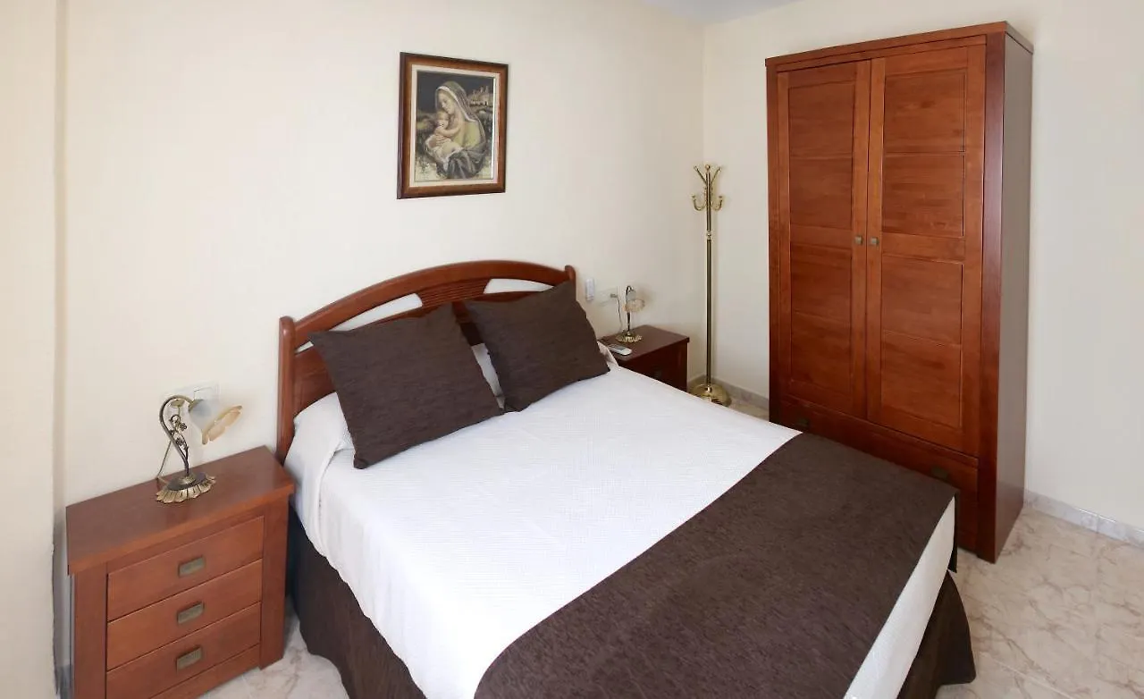 우베다 Vivienda Turistica Carmelitas Descalzas 아파트