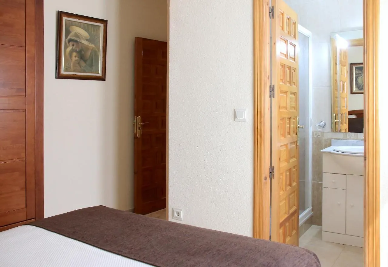 우베다 Vivienda Turistica Carmelitas Descalzas 아파트