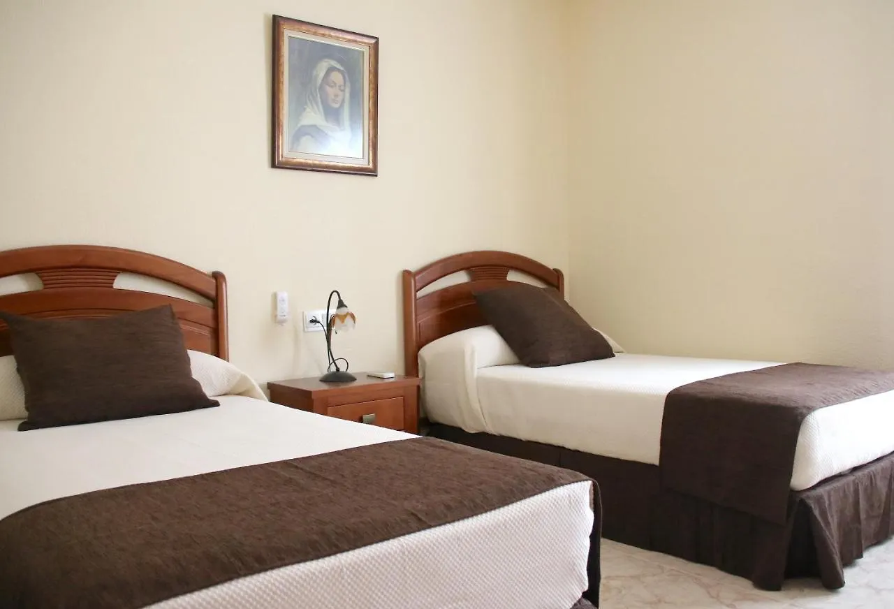 우베다 Vivienda Turistica Carmelitas Descalzas 아파트 0*,  스페인
